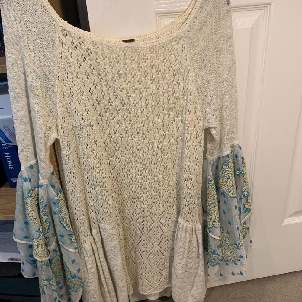 Free people lace and bell sleeved top